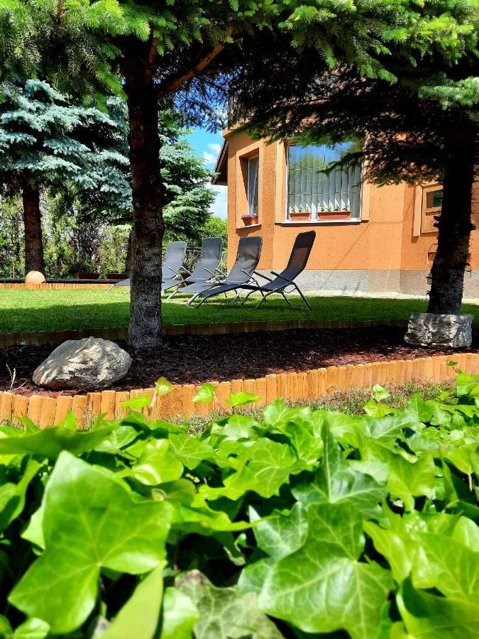 Harmónia Vendégház Balatonalmádi Exterior foto